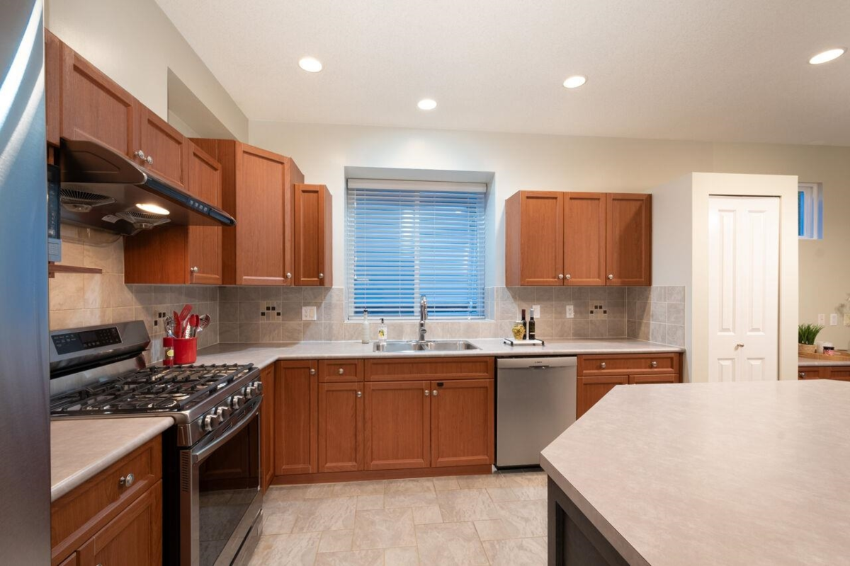 Bedroom 4 Photo of 82 Cliffwood Drive, Port Moody, BC