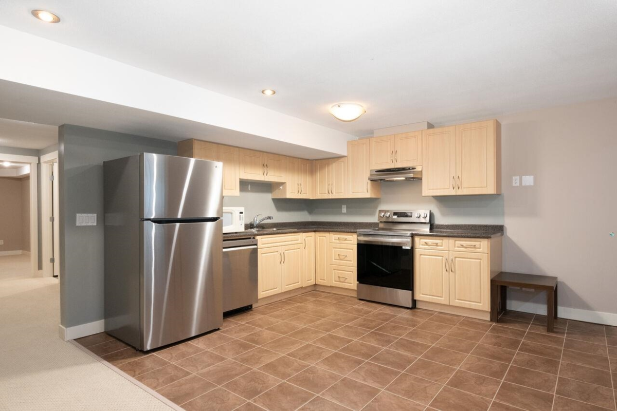 Hot Tub / Spa Photo of 82 Cliffwood Drive, Port Moody, BC