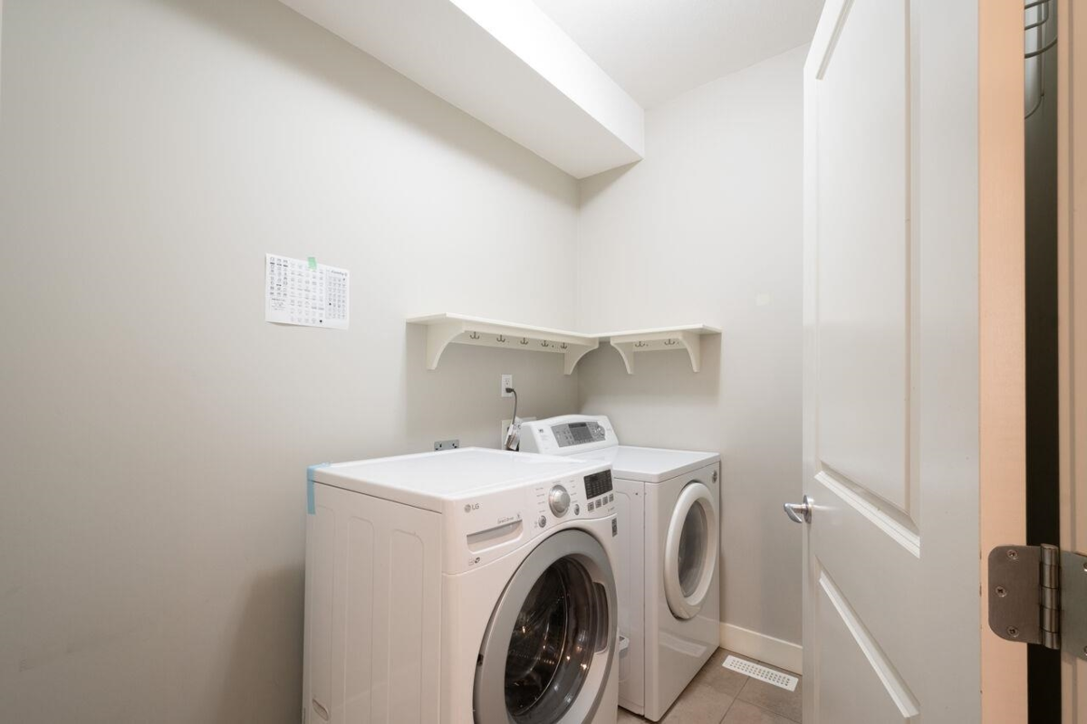 Mudroom Photo of 82 Cliffwood Drive, Port Moody, BC