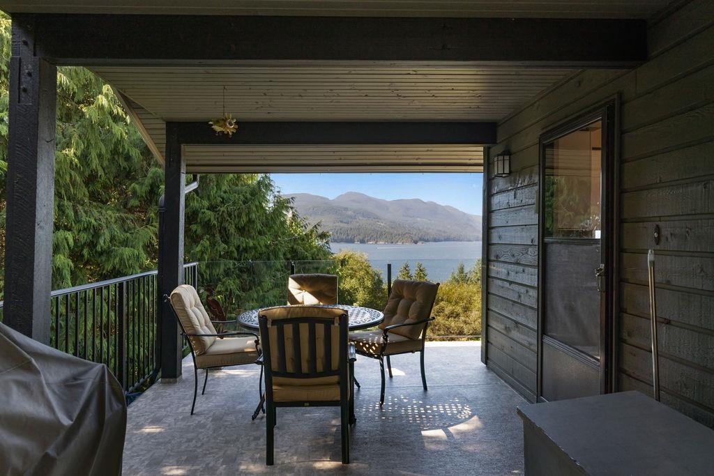 Bedroom 4 Photo of 6950 Porpoise Drive, Sechelt, BC