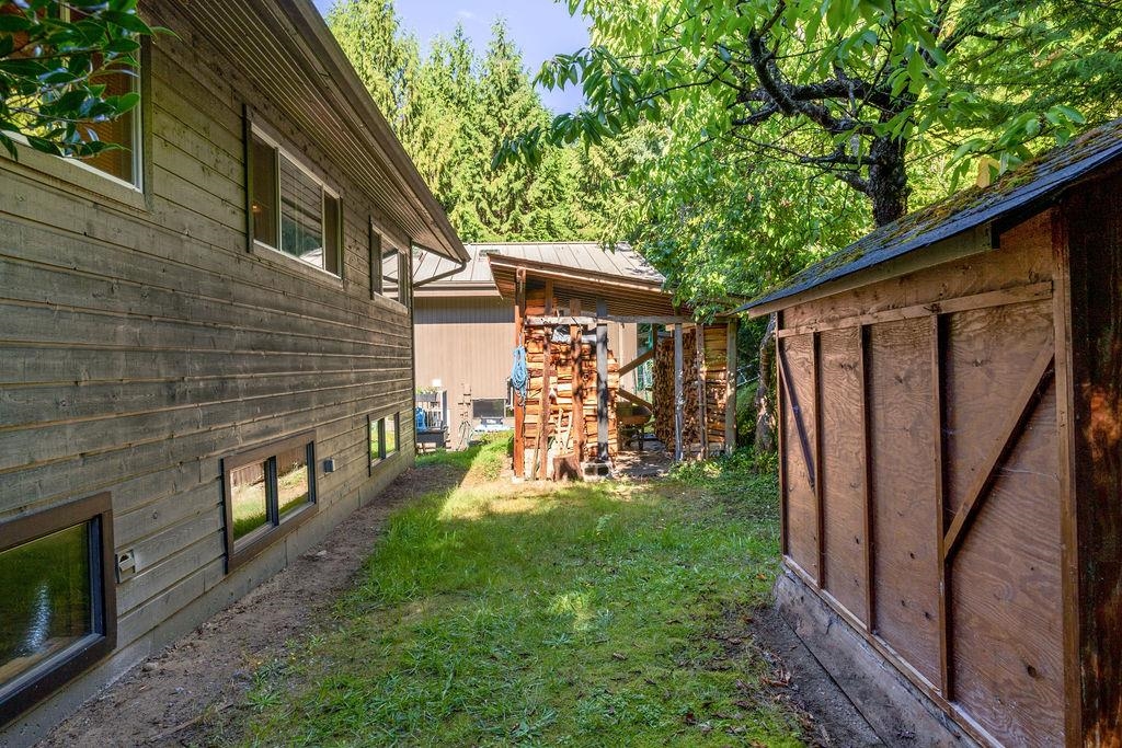 Outdoor Patio Photo of 6950 Porpoise Drive, Sechelt, BC