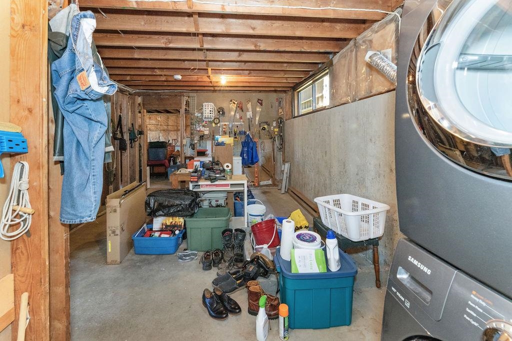 Staircase Photo of 6950 Porpoise Drive, Sechelt, BC