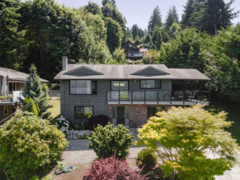 6950 Porpoise Drive, Sechelt, BC