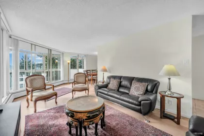 809 2024 Fullerton Avenue, North Vancouver, BC, North Vancouver — Apartment/Condo for sale