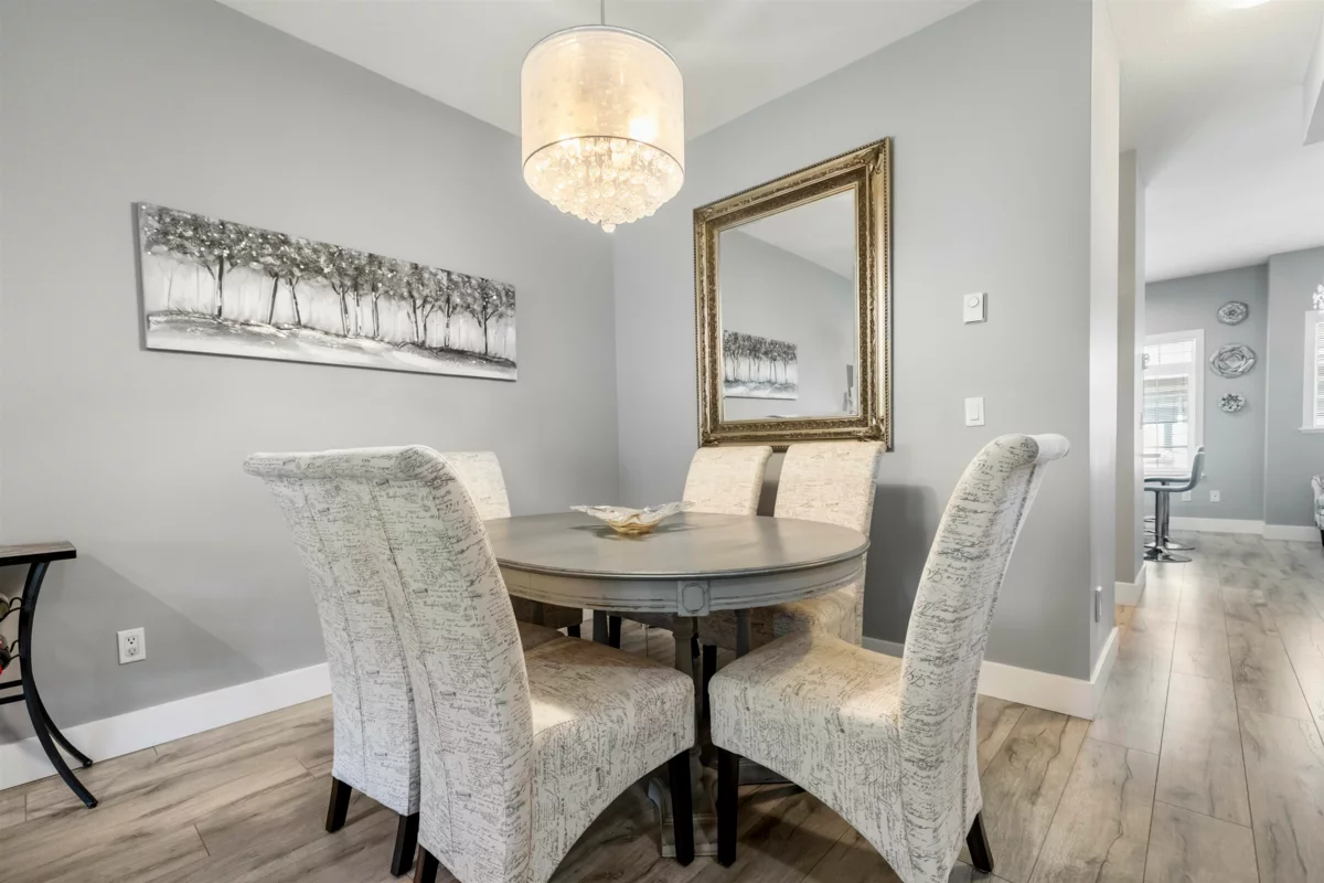 Walk-In Closet Photo of 30 6852 193 Street, Surrey, BC