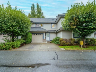 10 8111 160 Street, Surrey, BC, Surrey — Townhouse for sale