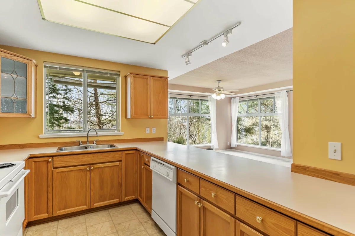 Breakfast Nook Photo of 205 11609 227 Street, Maple Ridge, BC