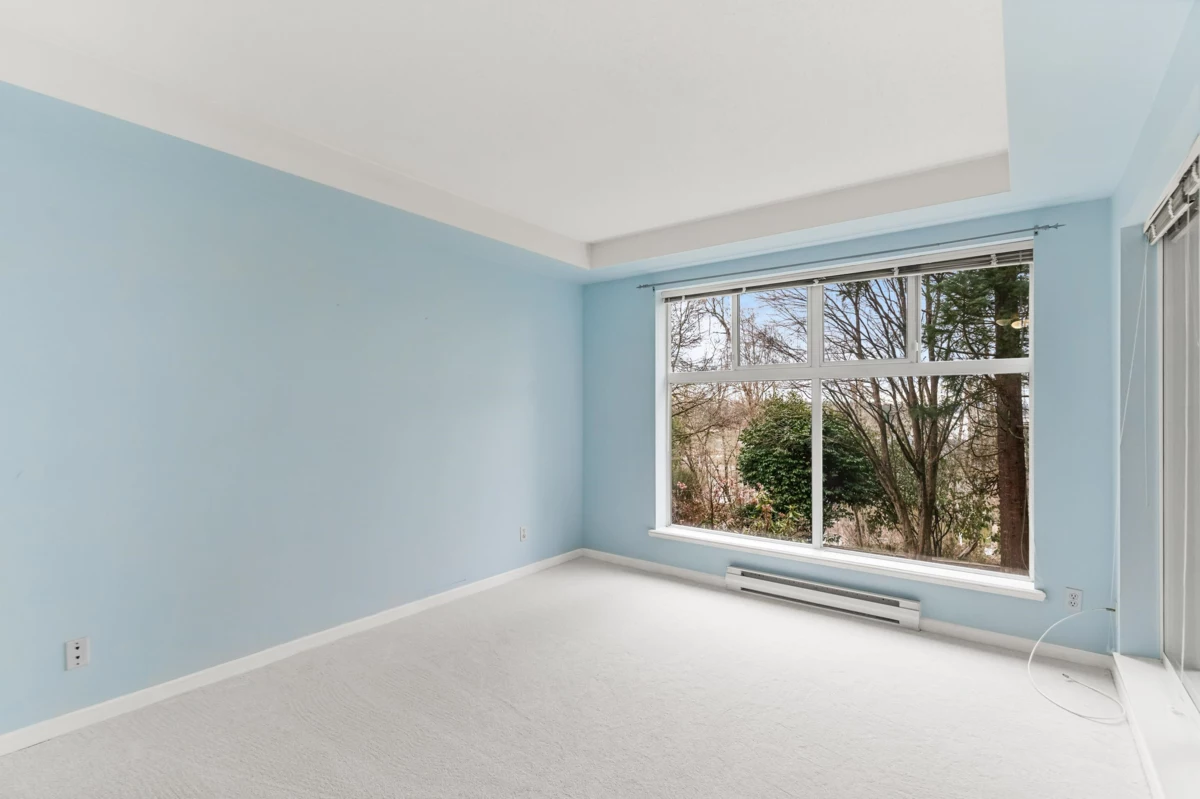 Entry Foyer Photo of 205 11609 227 Street, Maple Ridge, BC