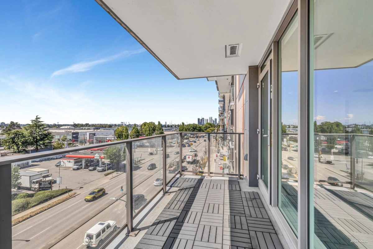 Guest Bathroom Photo of 406 8181 Chester Street, Vancouver, BC