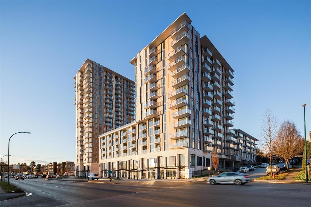 Powder Room Photo of 406 8181 Chester Street, Vancouver, BC