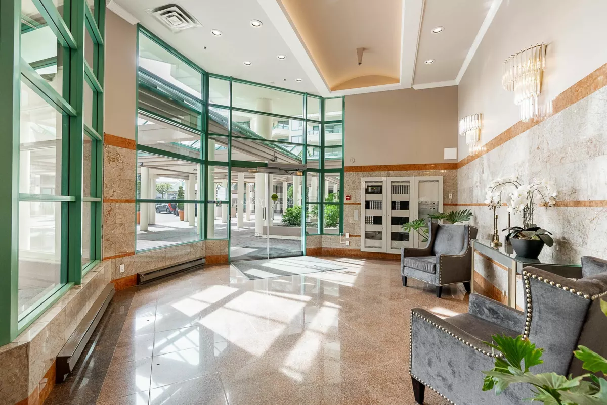 Staircase Photo of 20C 338 Taylor Way, West Vancouver, BC