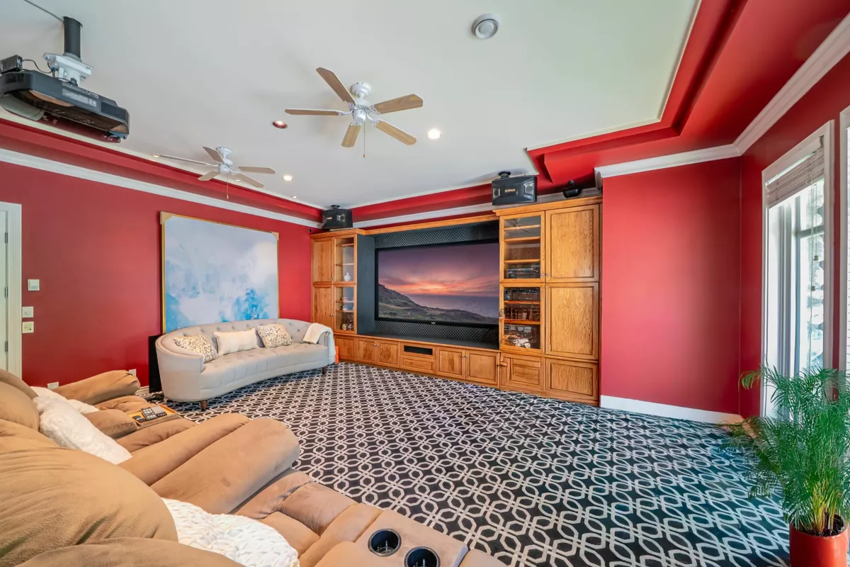 Guest Bathroom Photo of 768 Tsawwassen Beach Road, Delta, BC