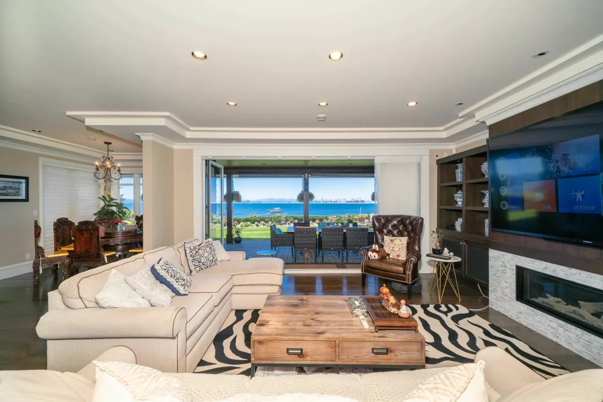 Outdoor Deck Photo of 768 Tsawwassen Beach Road, Delta, BC