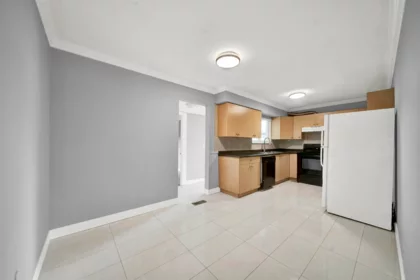 Kitchen Island Photo of 9155 132 Street, Surrey, BC