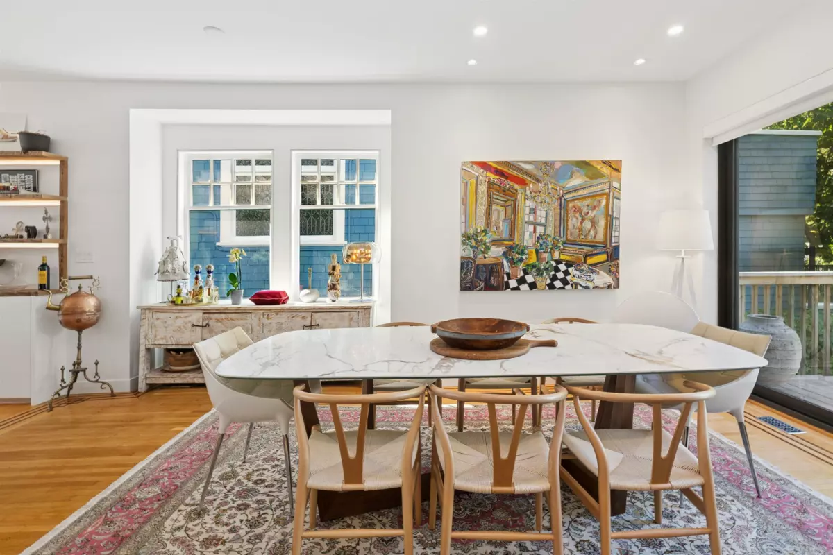 Guest Bathroom Photo of 2615 W 2nd Avenue, Vancouver, BC