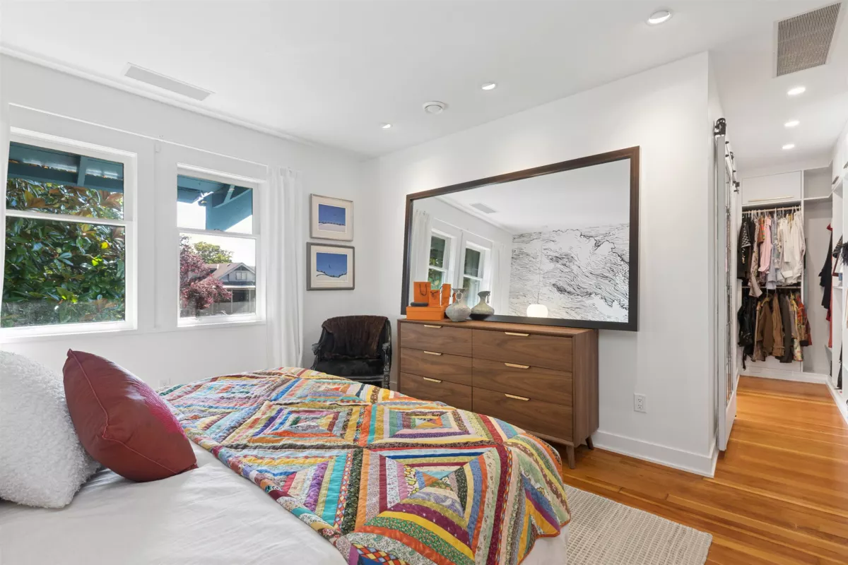 Outdoor Patio Photo of 2615 W 2nd Avenue, Vancouver, BC