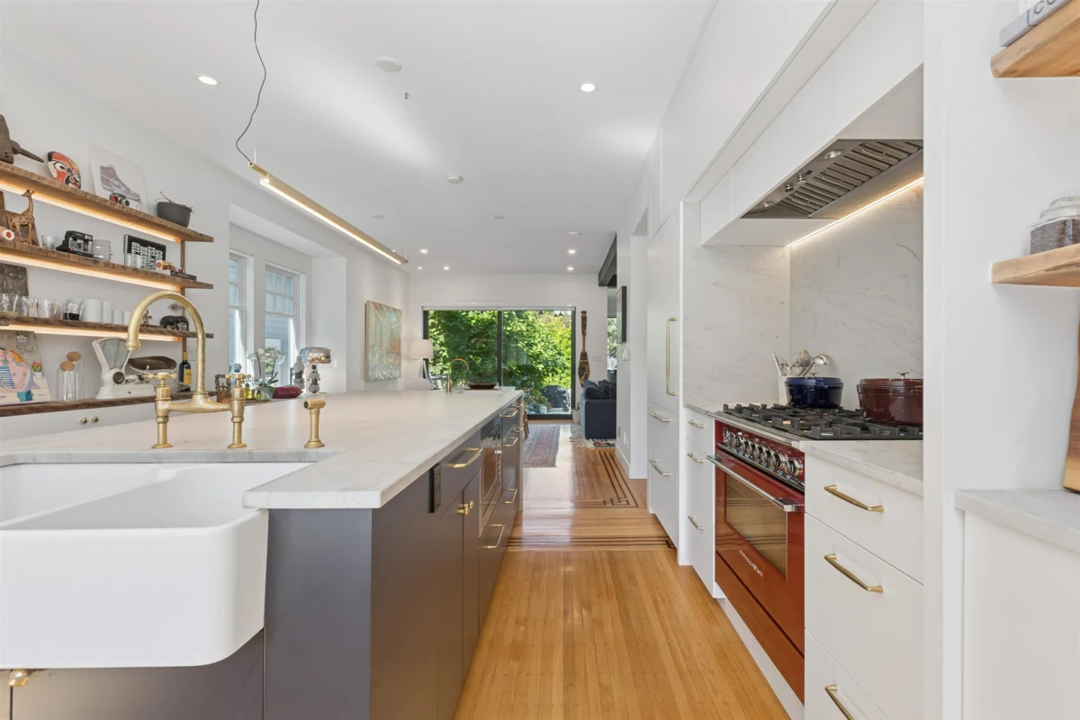 Pantry Photo of 2615 W 2nd Avenue, Vancouver, BC