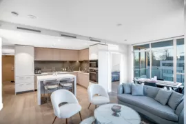 306 1675 Lions Gate Lane, North Vancouver, BC