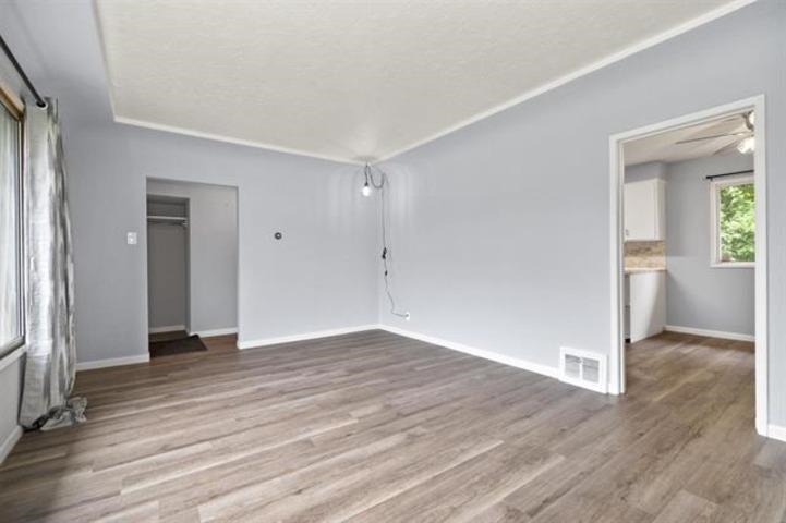 Breakfast Nook Photo of 2280 Alexander Crescent, Abbotsford, BC