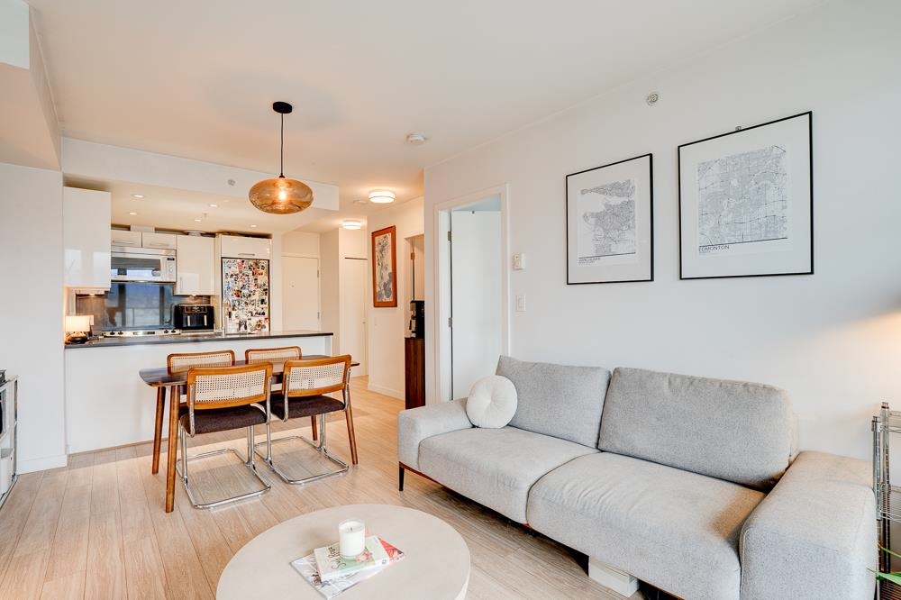 Kitchen Photo of 201 983 E Hastings Street, Vancouver, BC