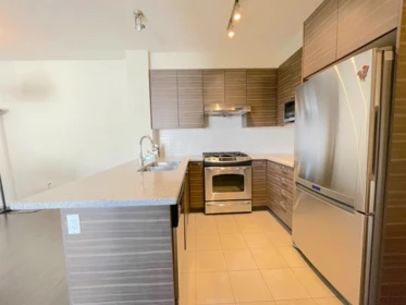 425 9399 Odlin Road, Richmond, BC