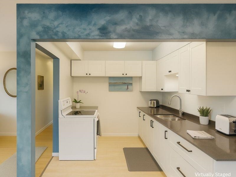 Living Room Photo of 1 1040 Parker Street, White Rock, BC