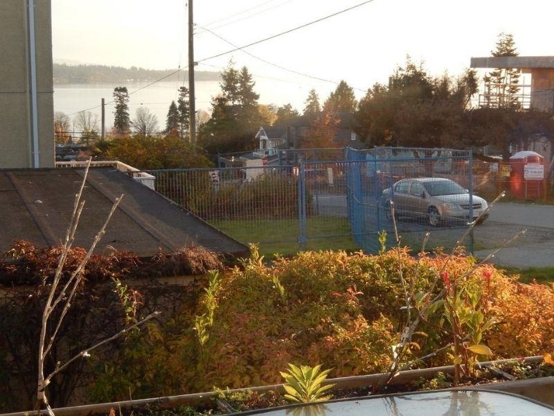 Loft / Bonus Room Photo of 1 1040 Parker Street, White Rock, BC