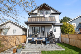 2558 Dundas Street, Vancouver, BC