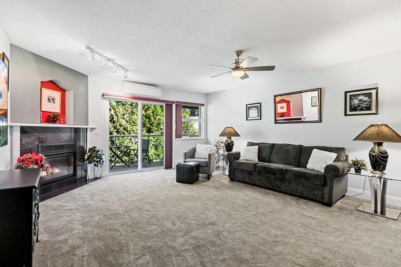 Powder Room Photo of 30 12071 232b Street, Maple Ridge, BC