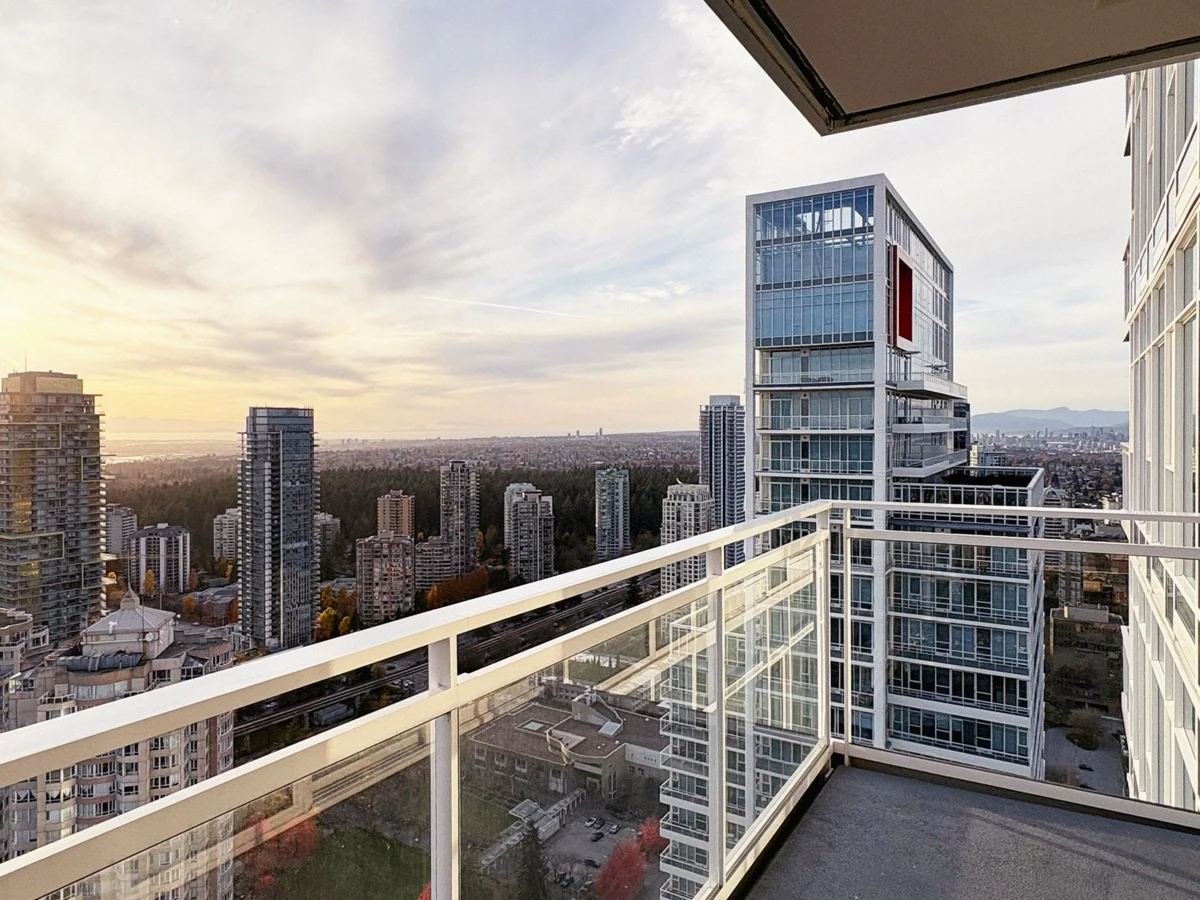 Breakfast Nook Photo of 4605 4670 Assembly Way, Burnaby, BC
