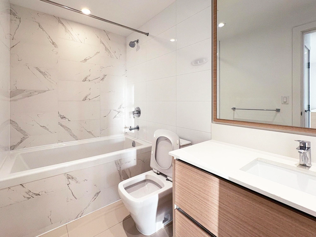 Powder Room Photo of 4605 4670 Assembly Way, Burnaby, BC