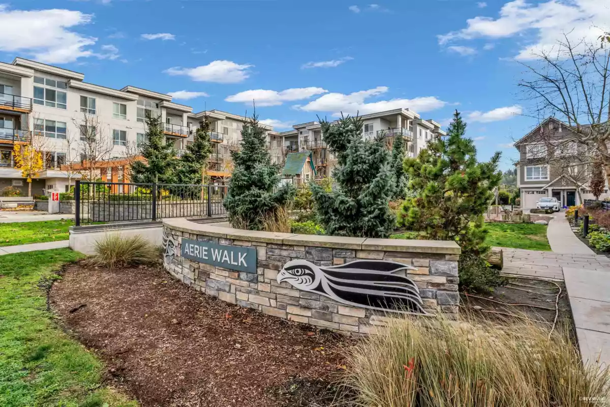 Outdoor Deck Photo of 517 4688 Hawk Lane, Tsawwassen, BC