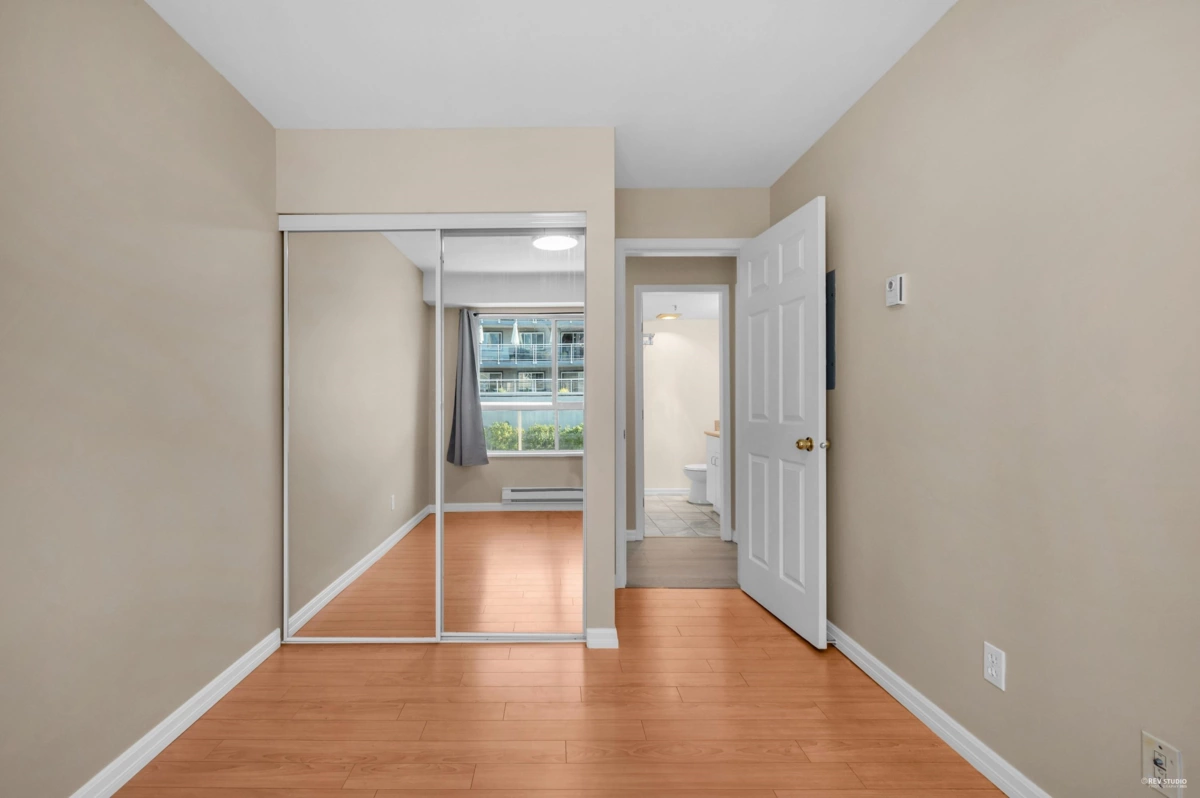 Basement Recreation Room Photo of 411 525 Agnes Street, New Westminster, BC