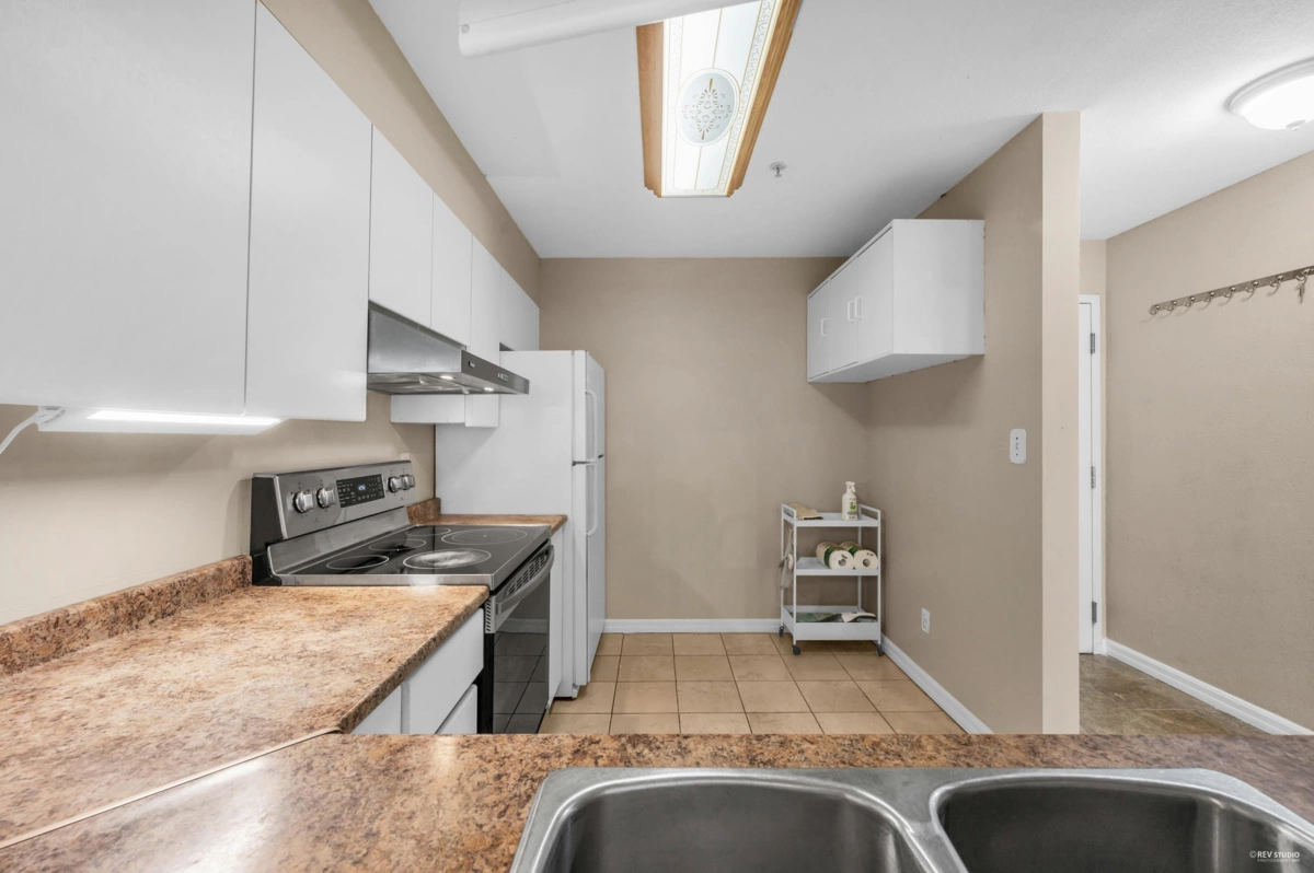 Bedroom 2 Photo of 411 525 Agnes Street, New Westminster, BC