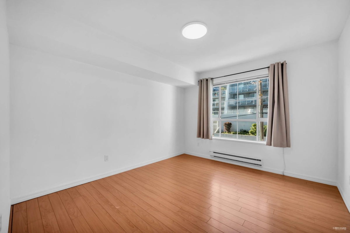 Loft / Bonus Room Photo of 411 525 Agnes Street, New Westminster, BC