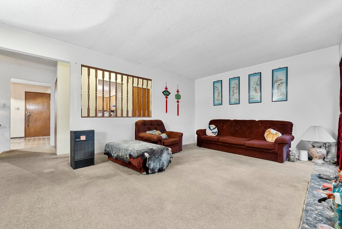 Dining Area Photo of 1710 Island Avenue, Vancouver, BC