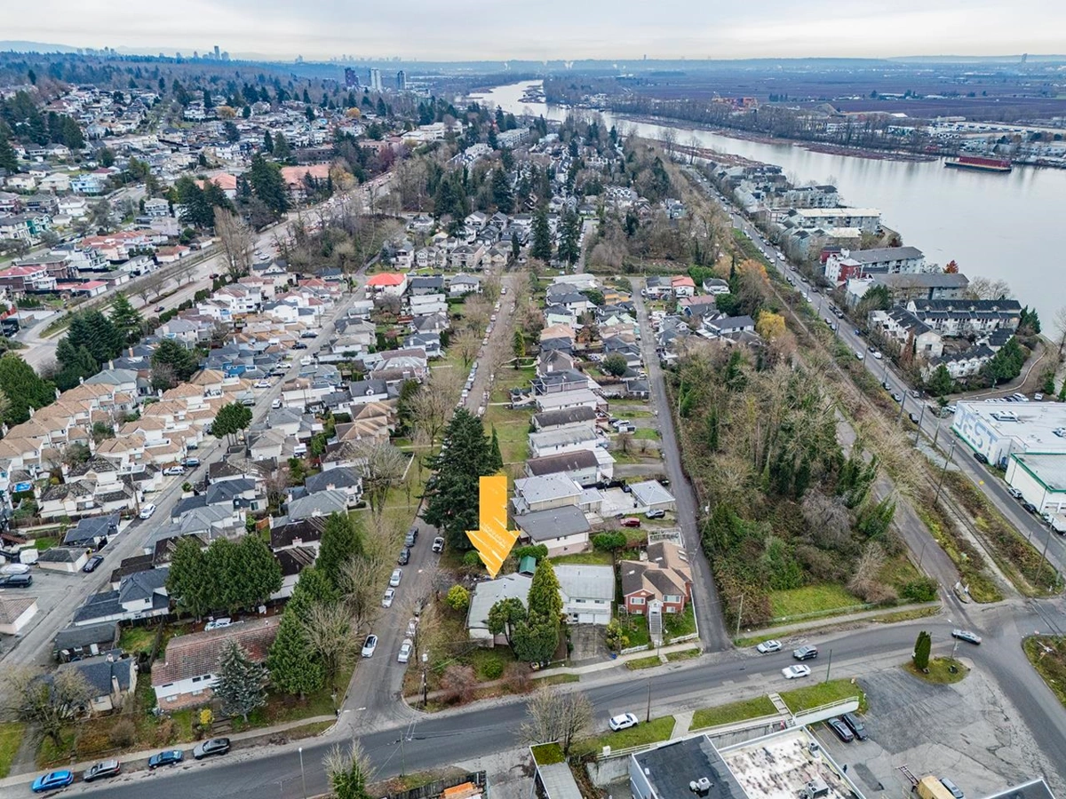 Powder Room Photo of 1710 Island Avenue, Vancouver, BC