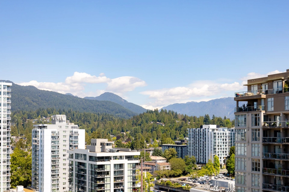 Bedroom 2 Photo of 1406 135 E 13th Street, North Vancouver, BC