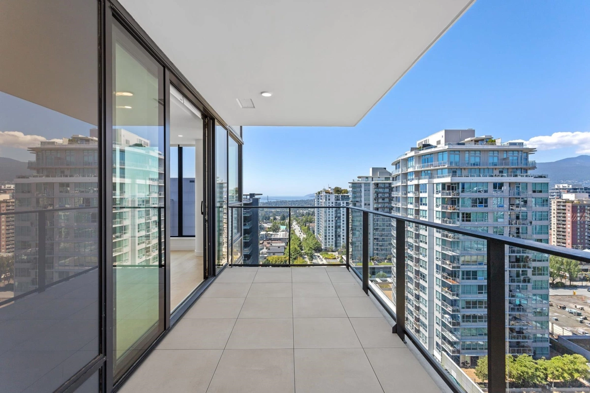 Breakfast Nook Photo of 1406 135 E 13th Street, North Vancouver, BC