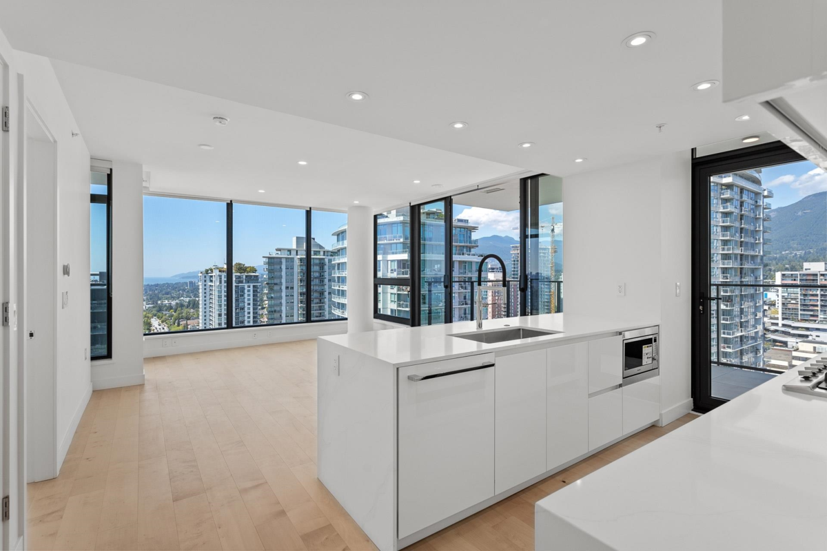 Family Room Photo of 1406 135 E 13th Street, North Vancouver, BC