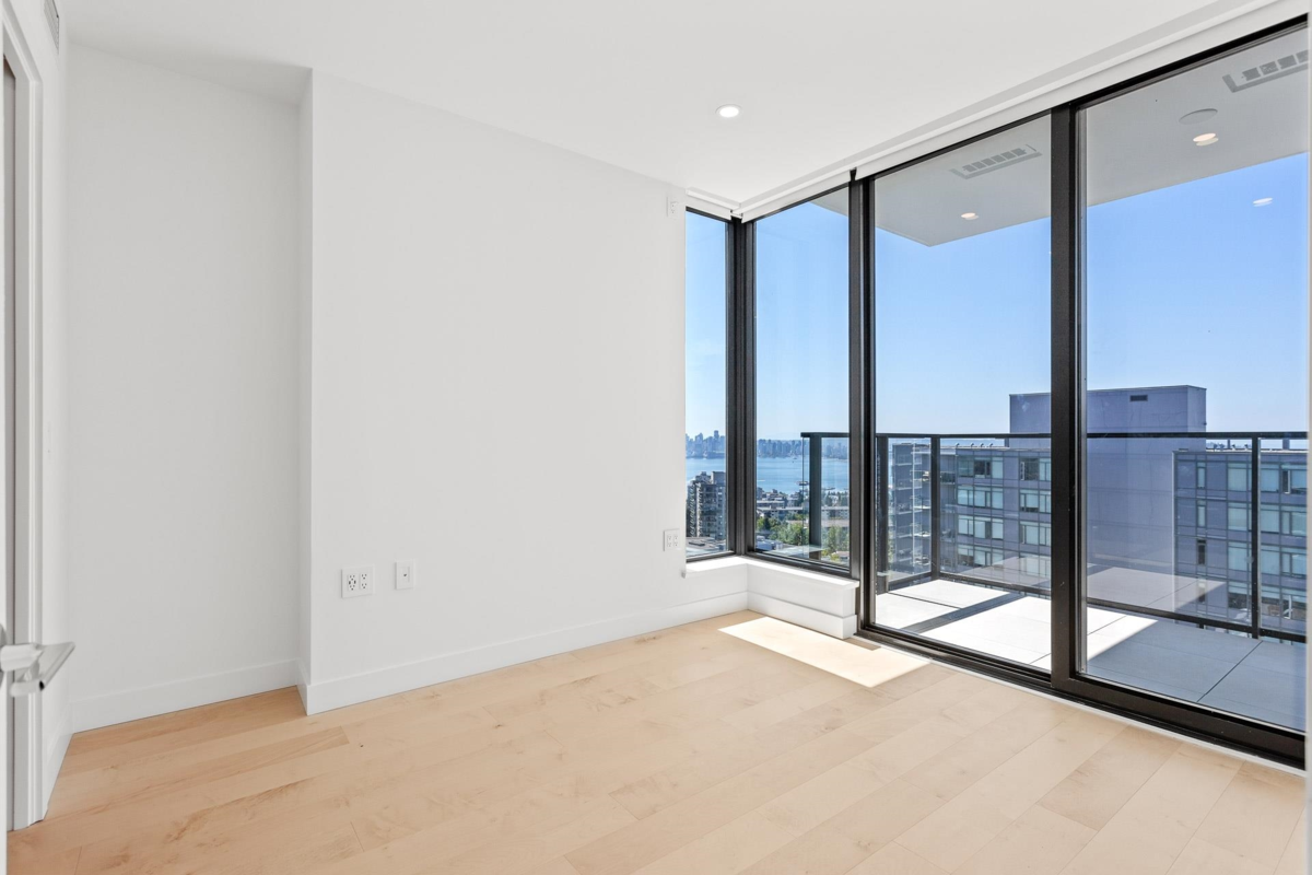 Outdoor Patio Photo of 1406 135 E 13th Street, North Vancouver, BC