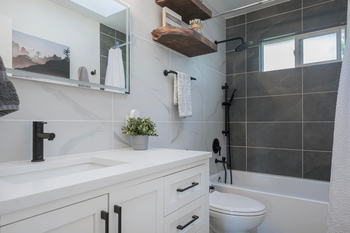 Bedroom 4 Photo of 6354 183 Street, Surrey, BC