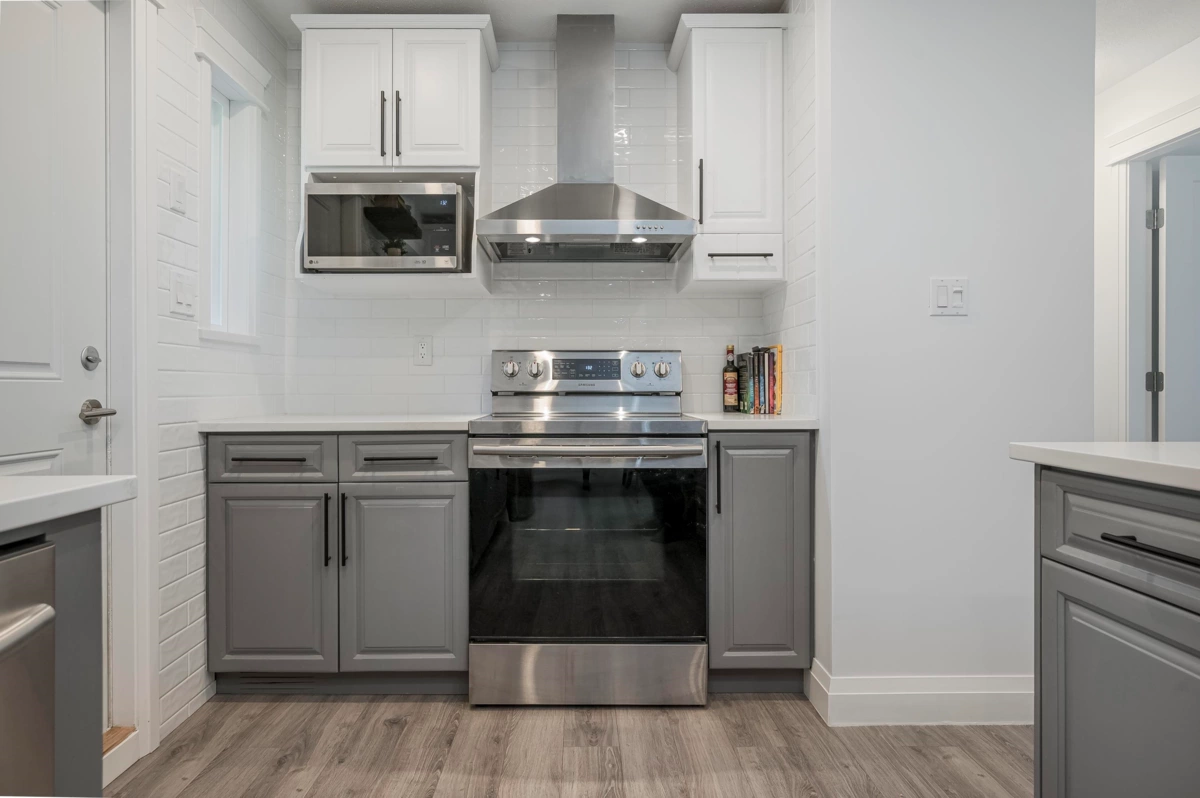Breakfast Nook Photo of 6354 183 Street, Surrey, BC