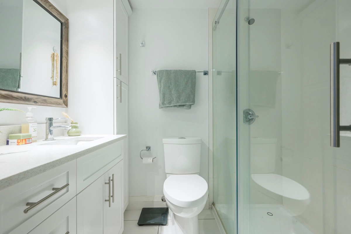 Garage Interior Photo of 6354 183 Street, Surrey, BC