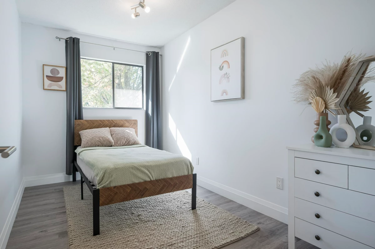 Guest Bathroom Photo of 6354 183 Street, Surrey, BC