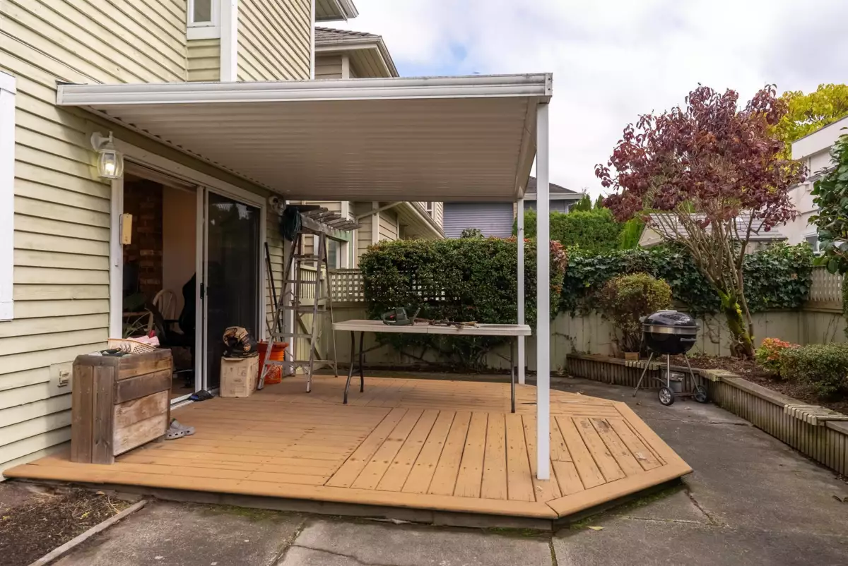 Laundry Room Photo of 9760 Dayton Avenue, Richmond, BC