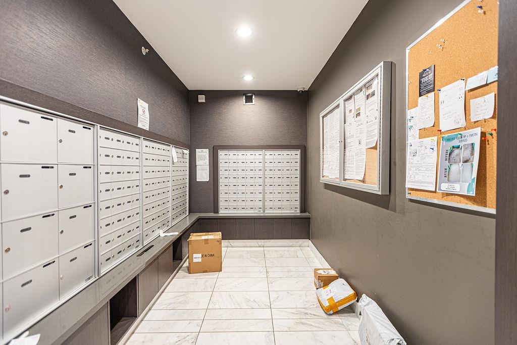 Hot Tub / Spa Photo of 803 3100 Windsor Gate, Coquitlam, BC