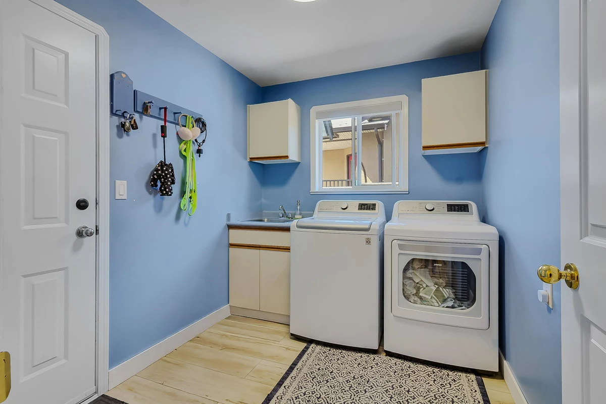 Bedroom 4 Photo of 19113 62a Avenue, Surrey, BC