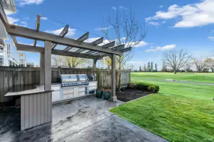Kitchen Photo of 7591 Gabriola Crescent, Richmond, BC