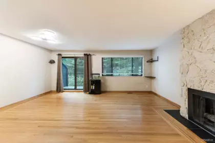 Breakfast Nook Photo of 7305 Coronado Drive, Burnaby, BC